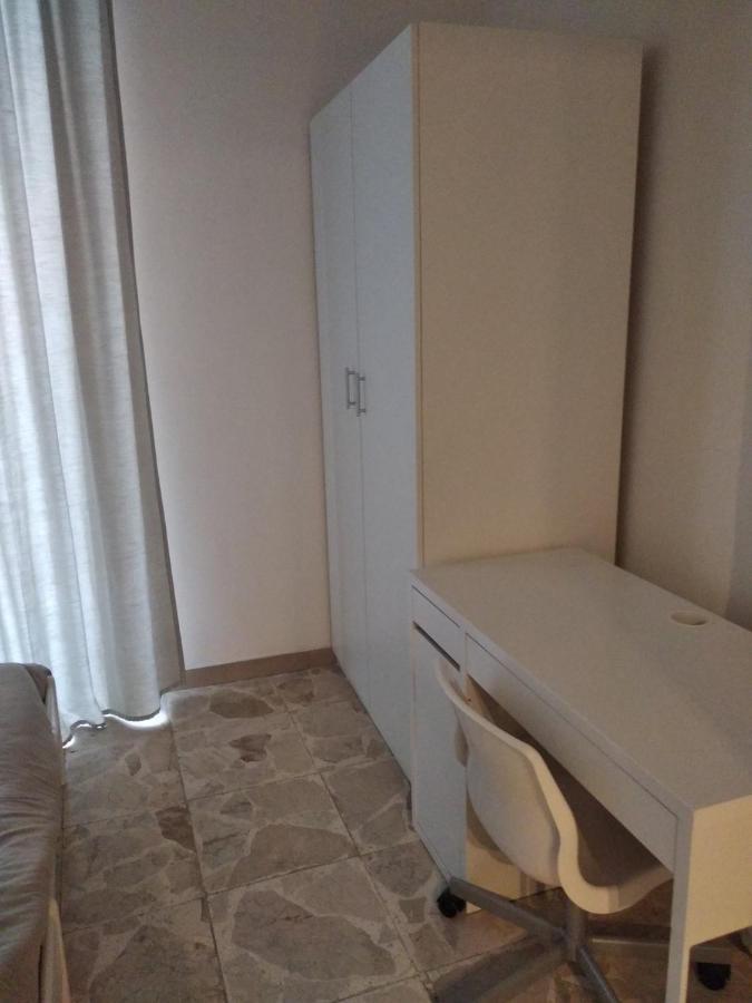 Home Di F Наполи Екстериор снимка