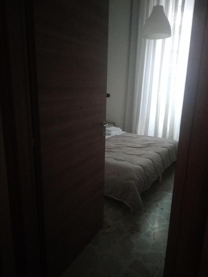 Home Di F Наполи Екстериор снимка