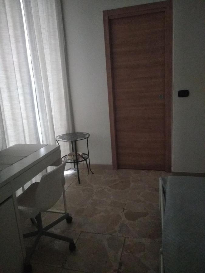 Home Di F Наполи Екстериор снимка
