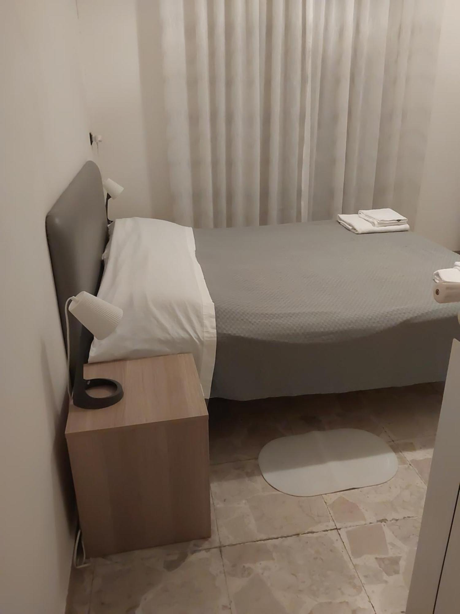 Home Di F Наполи Екстериор снимка